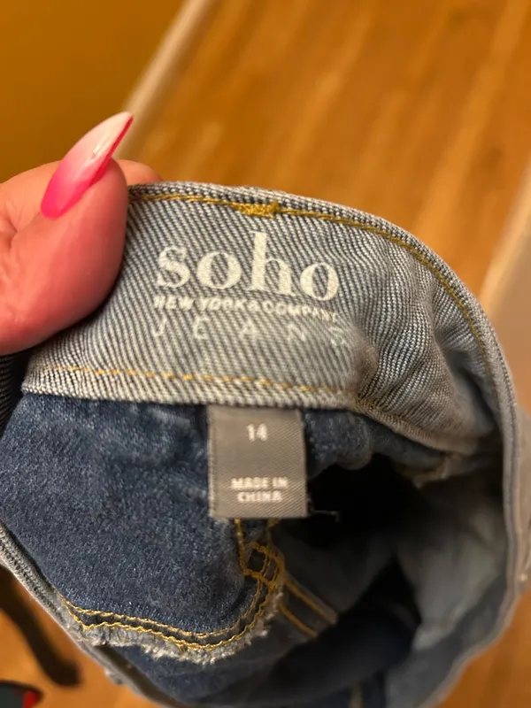 New York and Company SOHO Denim Two Tone Frayed Hem Mini Skirt Size 14 - Image 3