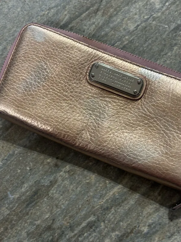 Marc by Marc Jacobs wallet - Image 9