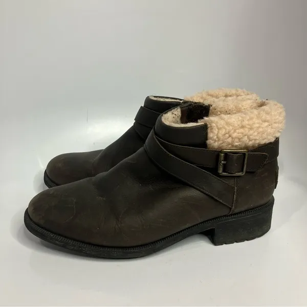 UGG Benson boot oiled leather shearling‎ lined waterproof size 9.5 - Image 5