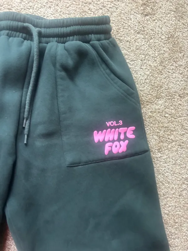 White Fox Offstage Sweatpants Pine XS - Image 3