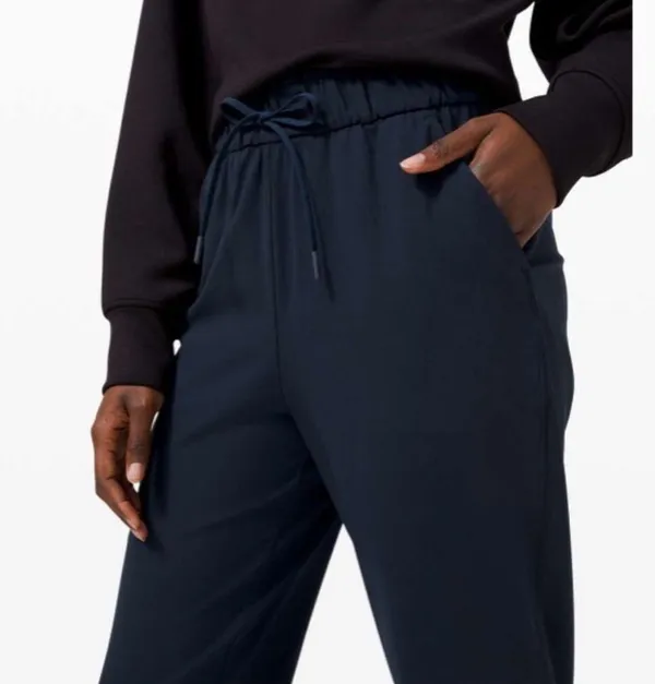 Lululemon Keep Moving Jogger high rise relaxed fit navy blue Size 2 - Image 3