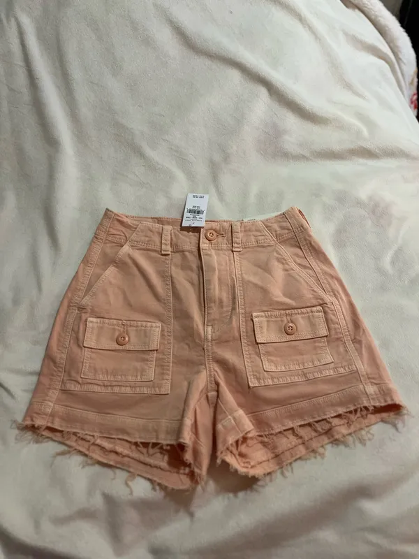 American Eagle High Rise Cargo Short - Image 2