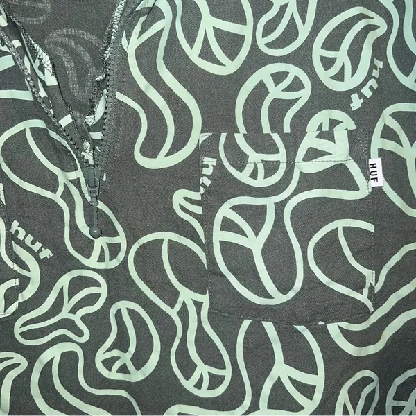 Huf Worldwide Groovy 1/4 Zip Linen Blend Polo Shirt Logo All Over Peace Signs - Image 5