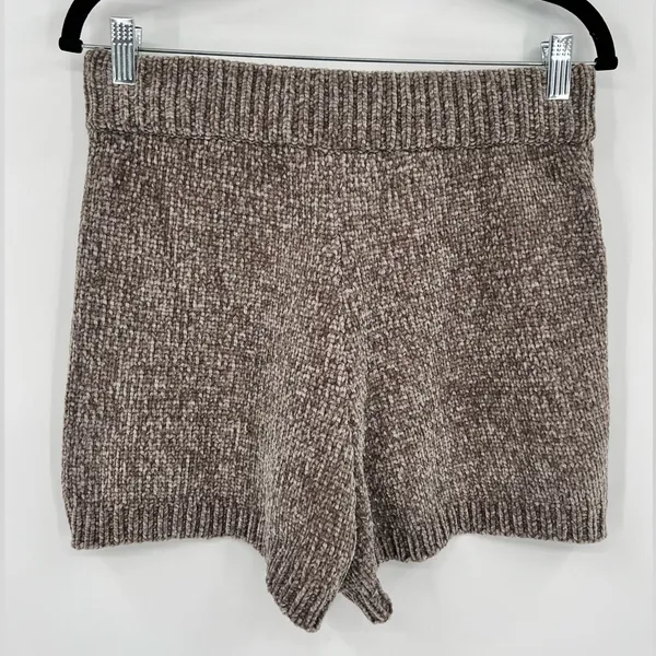 Majorelle REVOLVE Denitza Shorts Chenille High Rise Waisted Fawn Taupe Large - Image 10