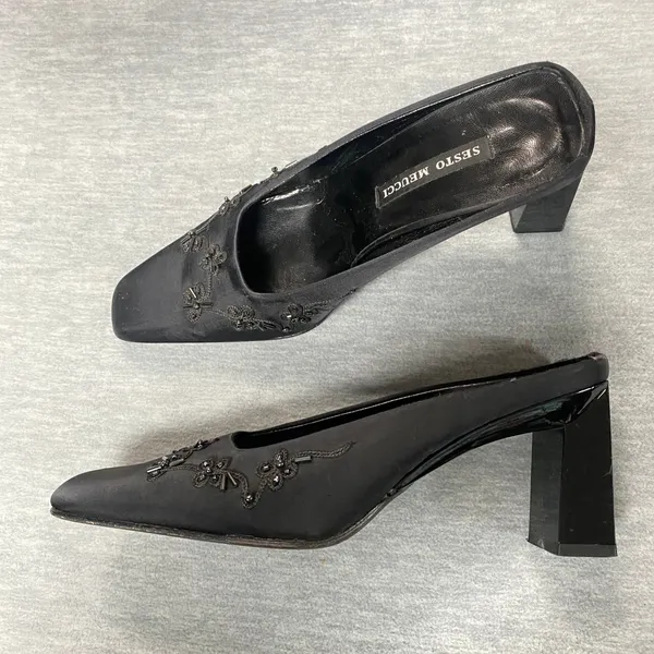 Vintage Sesto Meucci Black Satin‎ Beaded Embellished Mule Heels Sz 7 M Old Money - Image 2