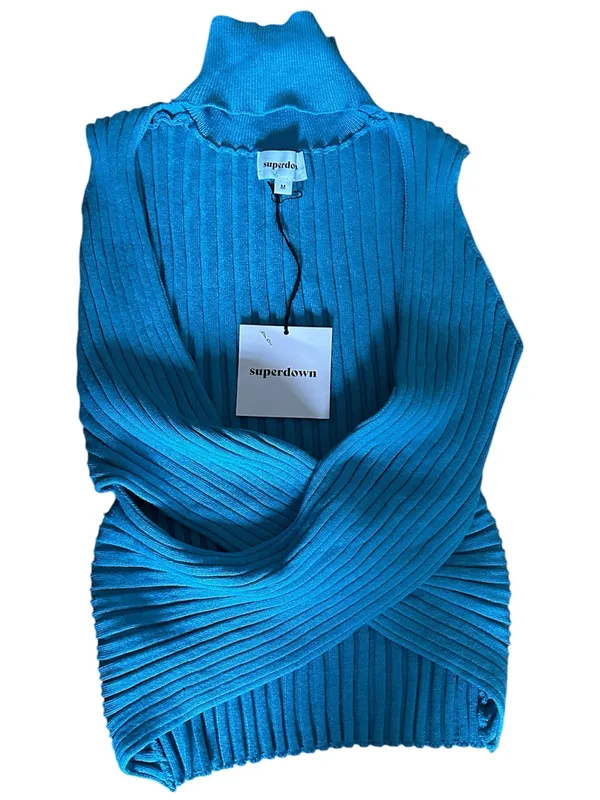 superdown alora wrap top in Blue NWT - Image 5