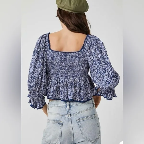 Free People Britnee Floral Cropped Peplum Smocked Puff Sleeve Top Large - Image 5