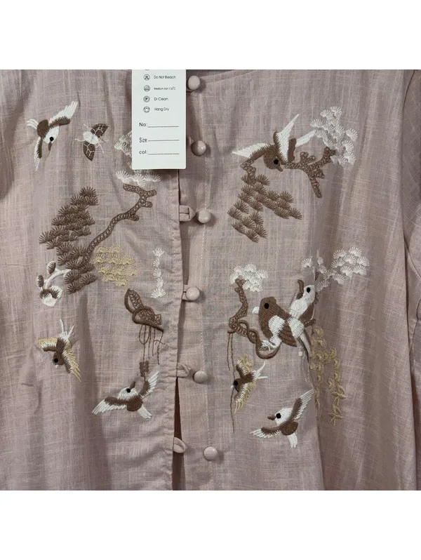 Women’s Embroidered Bird Button Front Blouse Size Large NWT - Image 2