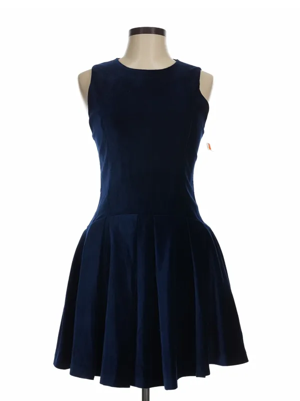 Alice + Olivia Navy Sleeveless Fit-and-Flare Dress Size 6 Adley Pleated Velvet - Image 2