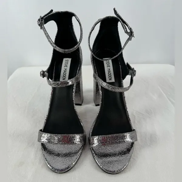 Steve Madden Parrson Pewter Ankle Strap‎ Heels in Metallic Size 8 - Image 5
