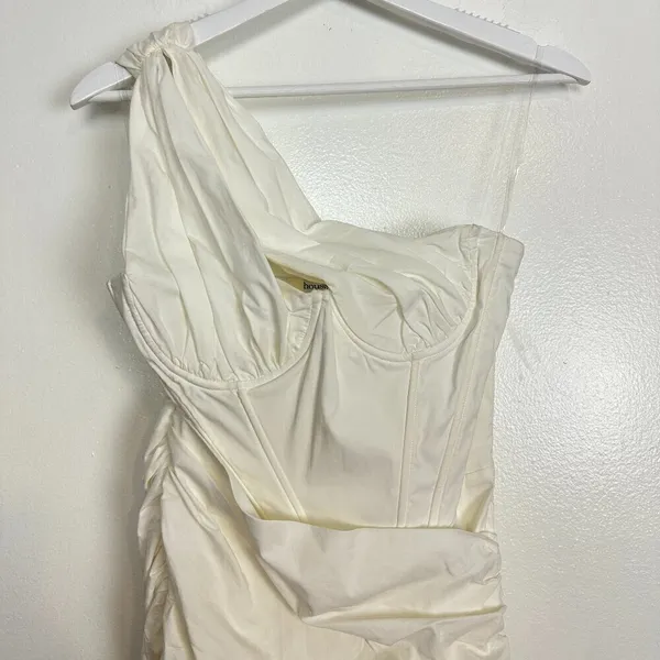 HOUSE OF CB Clementine Cut Out Mini Dress in White Size Small - Image 7