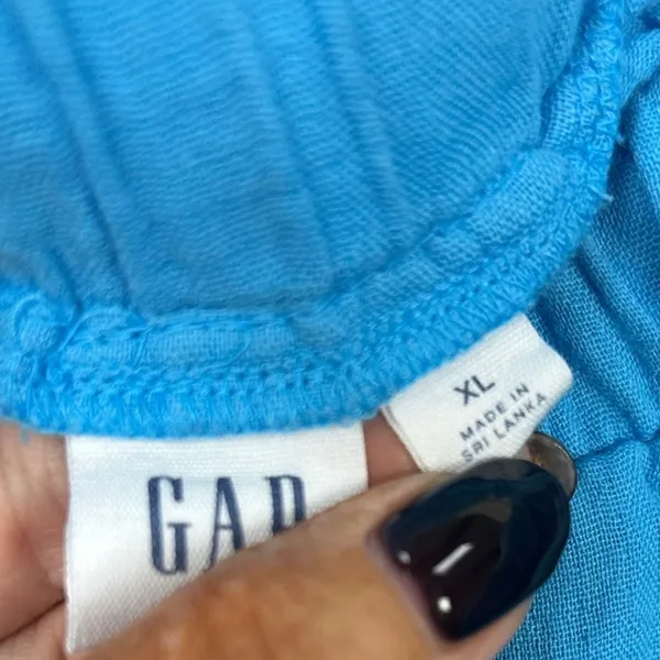 Gap Blue Shorts size XL NWT - Image 4
