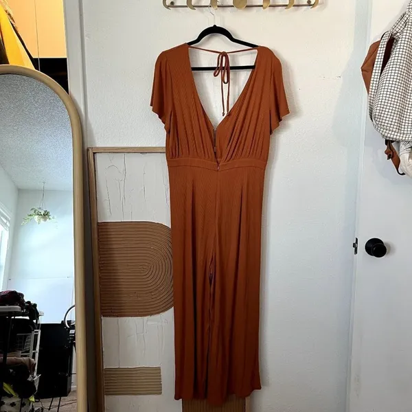 MINKPINK Allison + UO Orange Allison Wide Leg Ribbed Deep Plunge Backless Jumpsuit Medium - Image 4