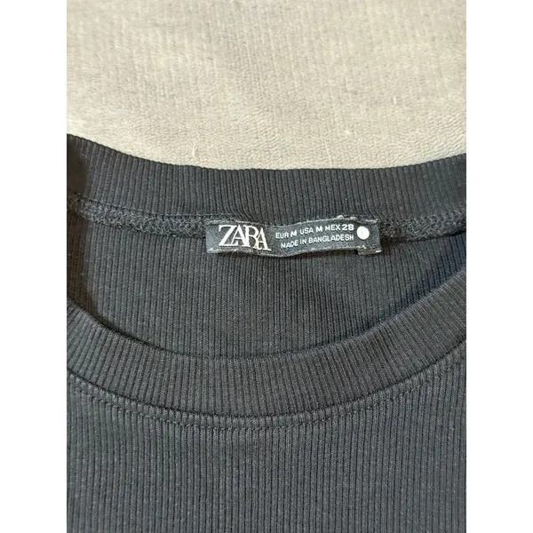 Zara Women Black Short Sleeve Ribbed‎ Shirt Size Medium Basics Crew Neck - Image 2