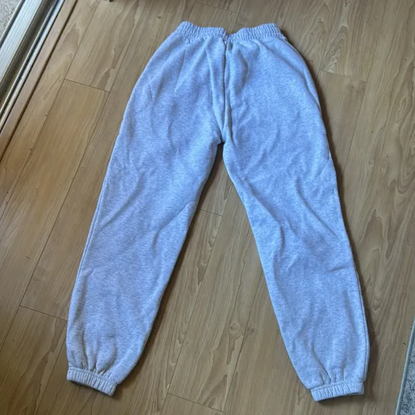 Abercrombie & Fitch Light Gray Joggers - Image 3