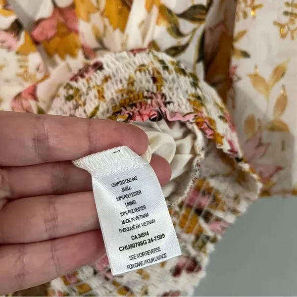 Haver + Blair Floral Smocked Blouse XL Gold Thread Boho Flutter Sleeve Top - Image 4