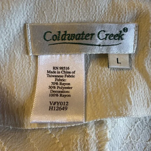 Coldwater Creek Women's White Button Down Blouse - Size L - Textured Rayon Blend - Image 10