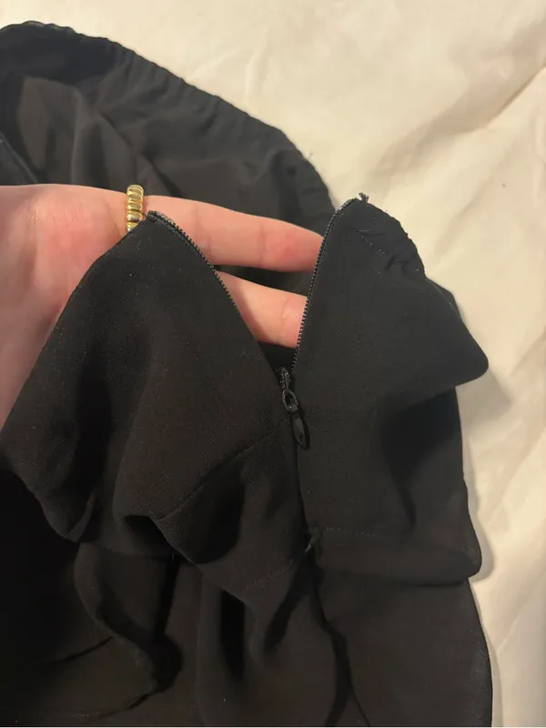 Beginning Boutique Sheer Black Strapless Top - Image 12