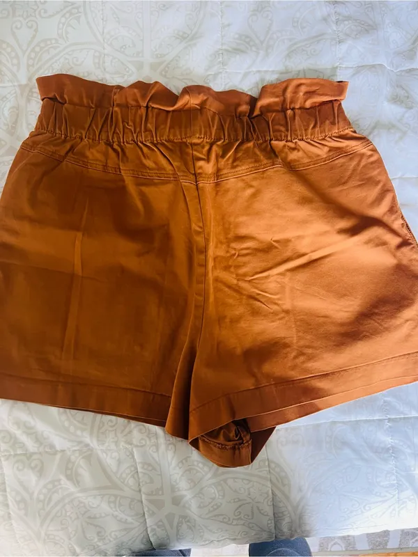 Excellent condition Zara PAPERBAG BERMUDA SHORTS TRF size L Orange /tobacco - Image 3