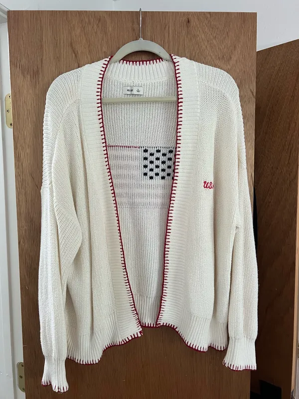 Hollister knit patriotic sweater - Image 4