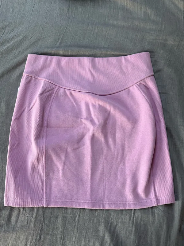 Lululemon Scuba HR Mini Skirt  - Image 2