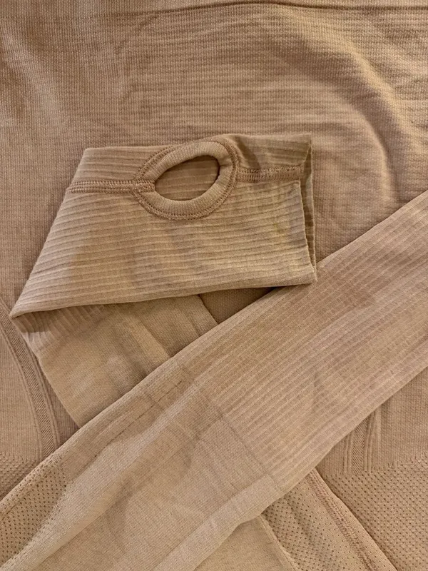 Lululemon swiftly tech long sleeve size 10 - Image 2