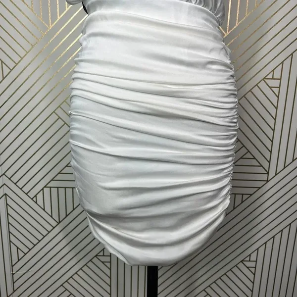 Alice + Olivia Bianca Mini Dress Ruched One-Shoulder‎ Silk White Black Size 6 - Image 5