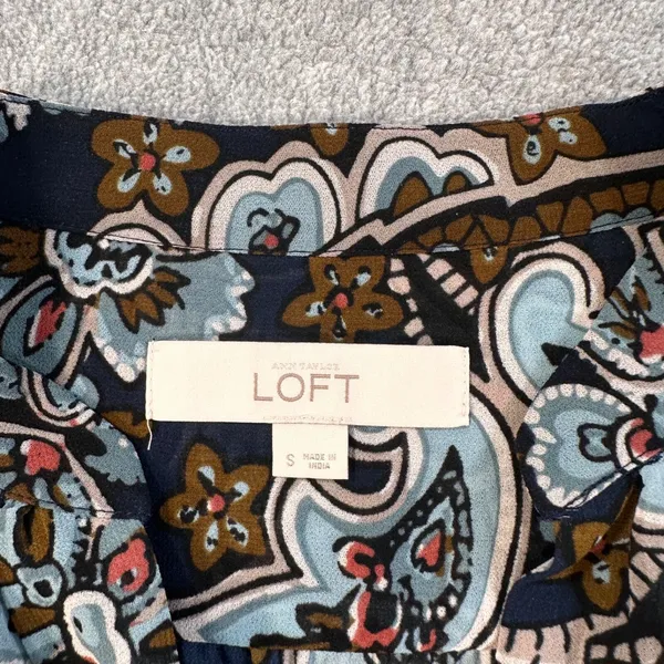 Loft Women's Small Floral Paisley Sheer Tunic Blouse Navy/Brown V-Neck - Image 3