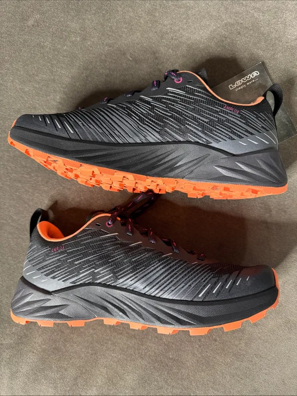 Women’s Lowa Amplux WS All Terrain Running Shoes Sneakers Size 6 Black Melon NEW - Image 4