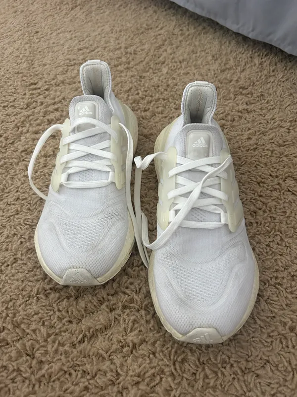 Adidas Ultraboosts - Image 2