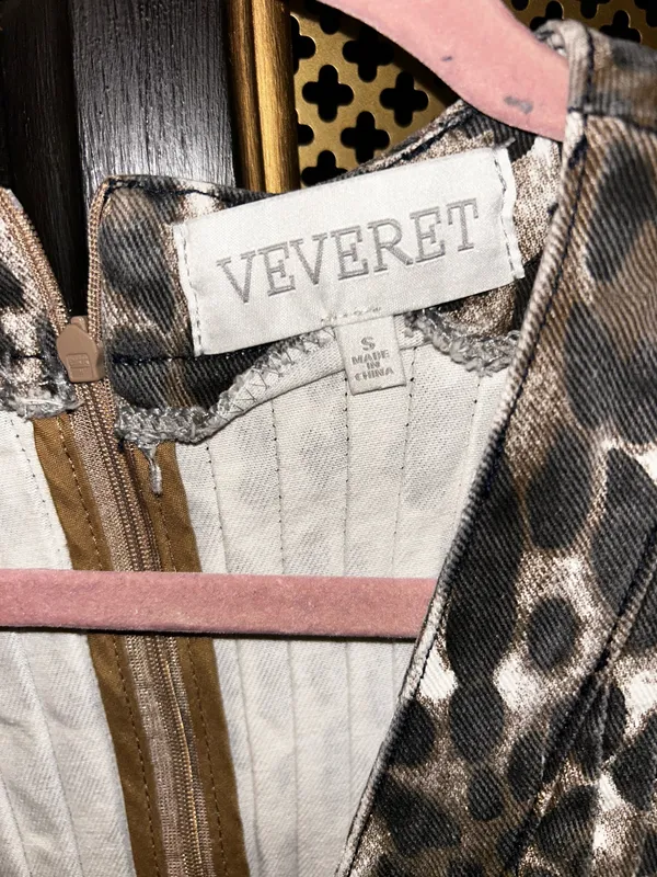 Veveret leopard print romper Gray - Image 3