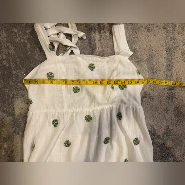 NWT Rewind White Sleeveless dress with Green Leaf Pattern - Image 5