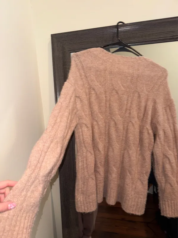 American Eagle Sweater - Image 3