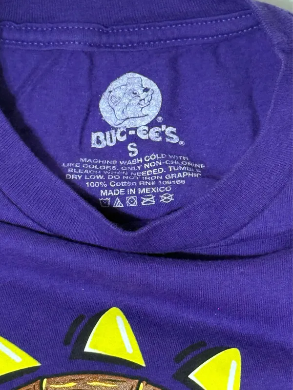 Buc-ee’s Retro Surf Graphic T Shirt Sm Purple Did Somebody Say Buc Ees Beaver - Image 5