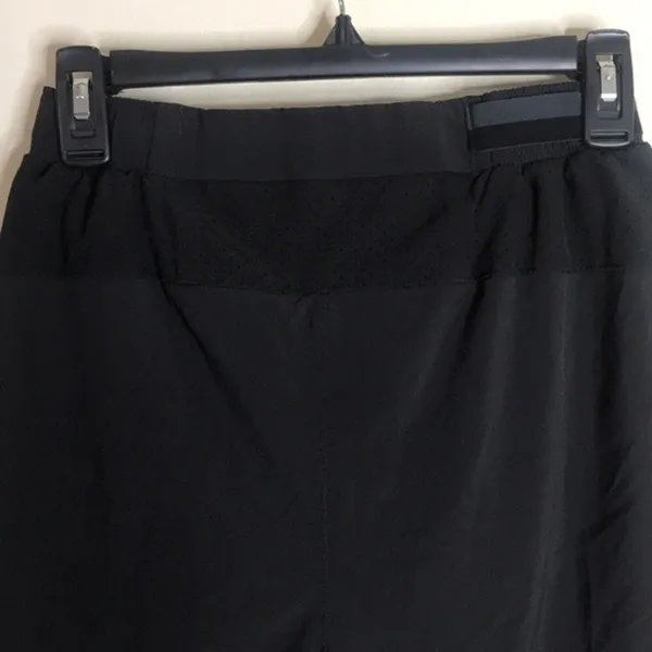 Lululemon athletic track lined shorts size xs - Image 8