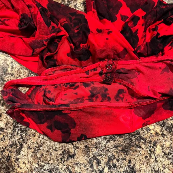 NWT Express Mesh Sheer Floral Bodysuit Red Black XL Fitted Y2K Grunge Going Out - Image 6