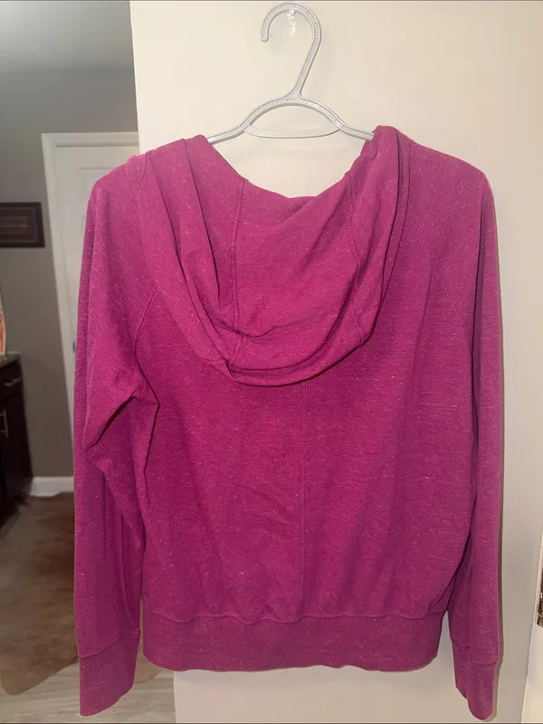 Nike lightweight zip up athletic hoodie in berry color M - Image 8