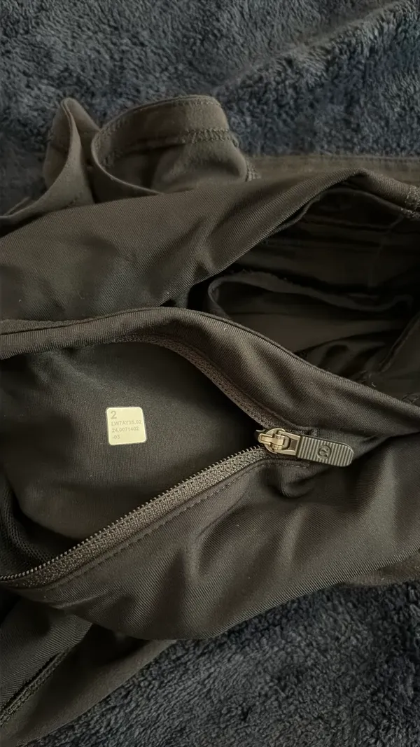 Lululemon Speed Up Shorts 2.5" - Image 3