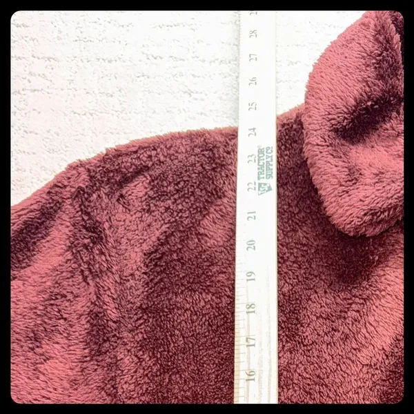 Old Navy Fleece Jacket Women Small Burgundy Teddy Full Zip Mock Neck Outerwear - Image 3