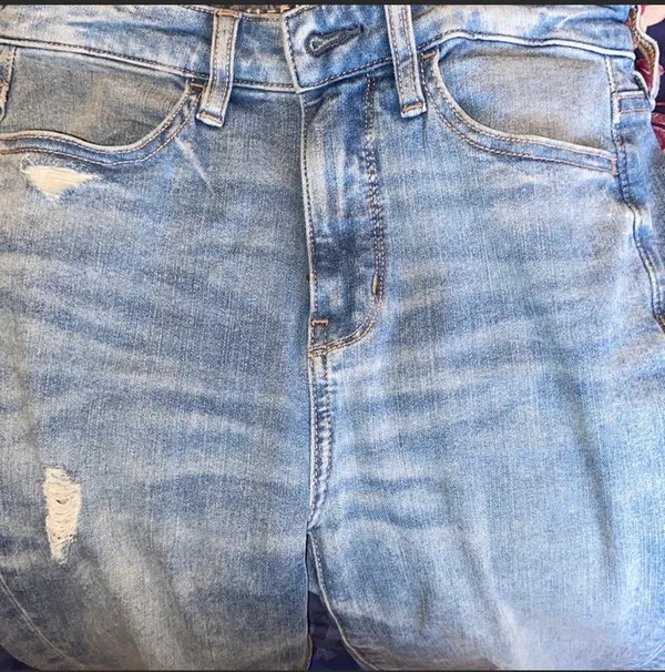 American Eagle Ripped Super High Waisted Jegging - Image 8