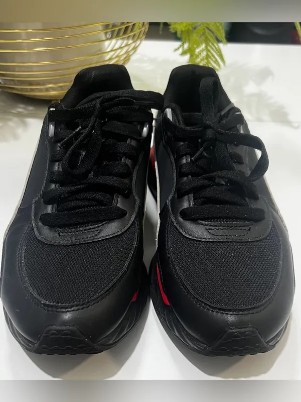 Puma Black & Red Low-Top Athletic Sneakers (EUR 38 / US 6C) - Image 3