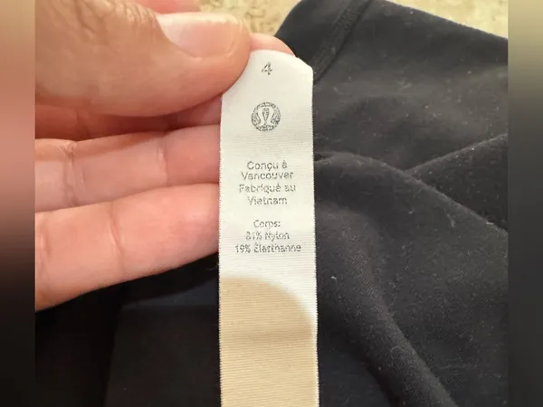 Lululemon Align High-Rise Pant - Black - Size 4 - Good Condition - Image 5