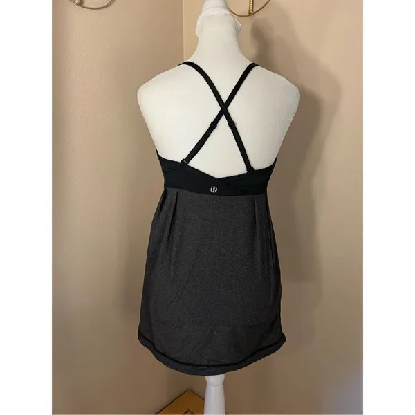 Lululemon Black Heathered Charcoal Gray Graceful Flow Tank Top Size 6 - Image 2