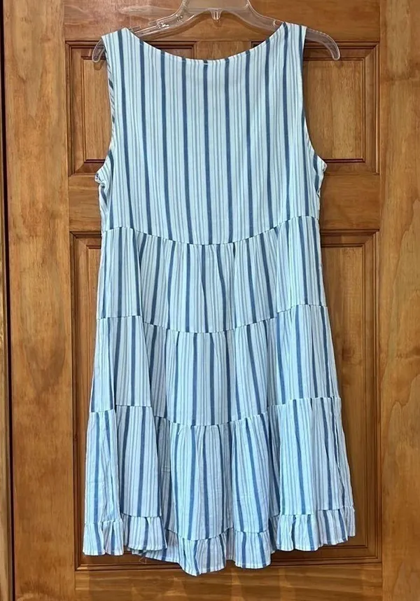 MIA & Tess Blue and White Striped Sleeveless Dress - Image 4