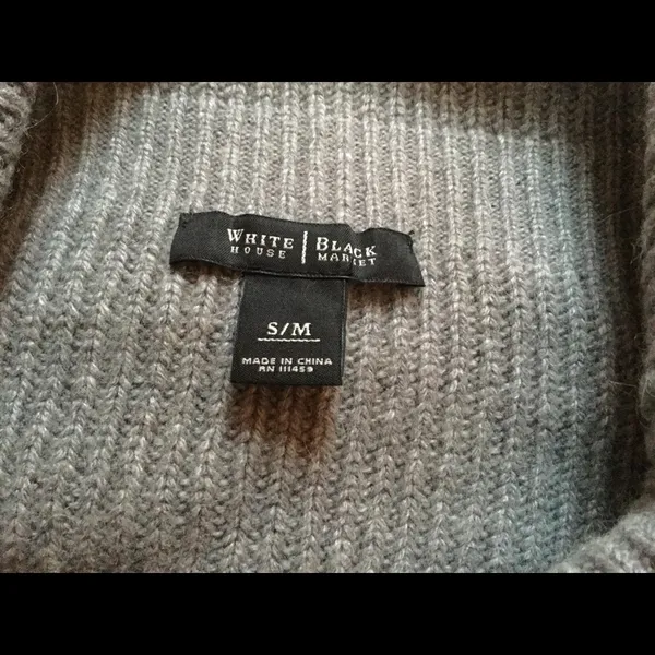 White House black market gray knit wool rabbit hair neck warmer women’s shawl - Image 3