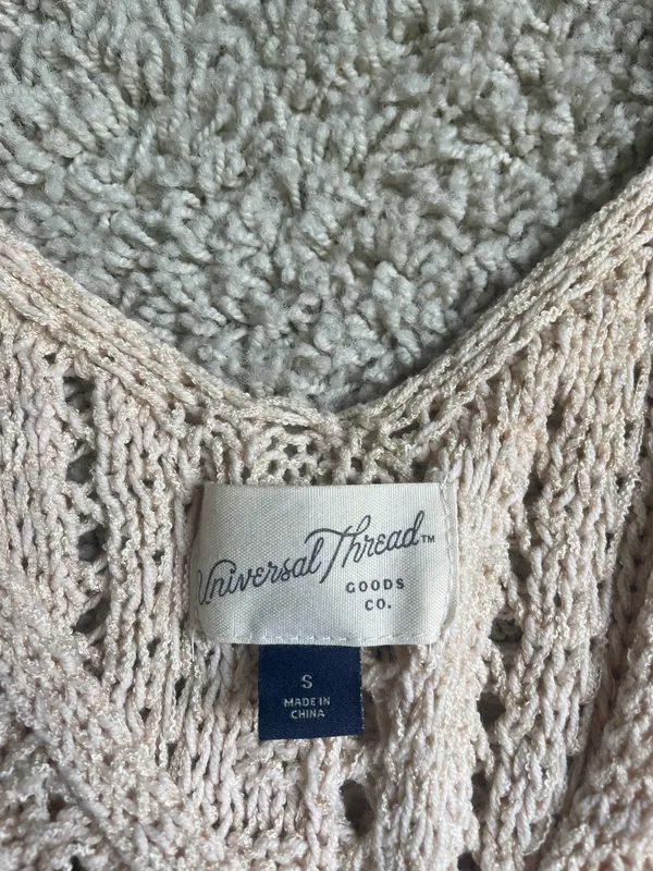 Universal Threads Summer Shirt - Image 2