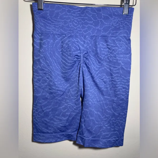 Gymshark Cobalt Blue Patterned Leggings Sz medium - Image 3