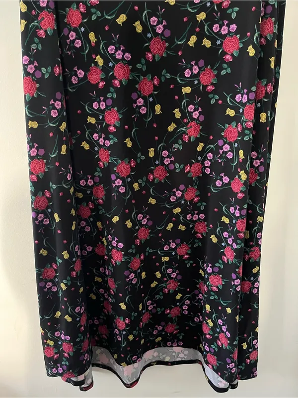 LuLaRoe Black Pink Floral Maxi Skirt XL Elastic Waist Stretchy Cottagecore Romantic - Image 3