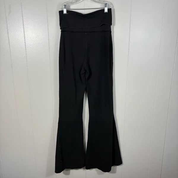 Aerie Offline Black High Rise OG Foldover Super Flare Yoga Pants Leggings Medium - Image 4