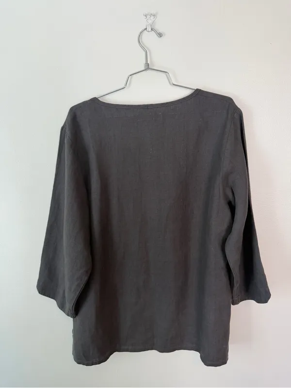 Flax V Pullover Linen Shirt Grey Medium - Image 3